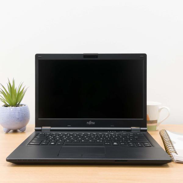 FUJITSU LIFEBOOK E548 | 256 GB | i5-7200U | 1920 x 1080 | Sehr gut | DE-QWERTZ | Win 10 Pro | 8 GB | 14 Zoll