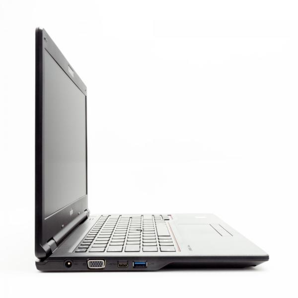 Fujitsu Lifebook E449 | i3-8130U | 14" | 1920 x 1080 | 8 GB | 256 GB SSD | FHD | Win 11 Pro | DE | Wie neu